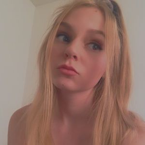 Meet your Posher, Lydia